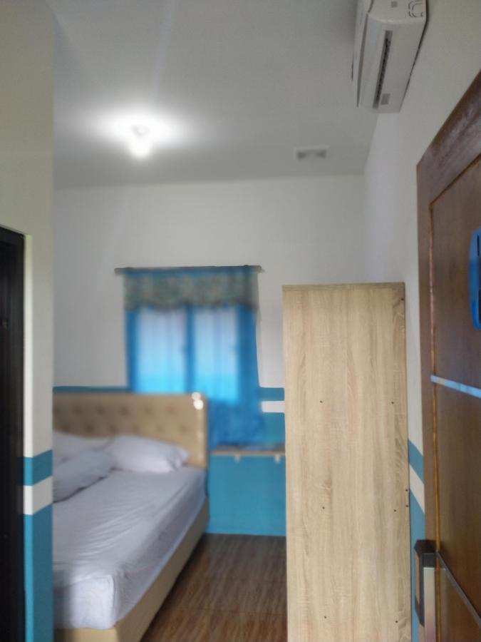 Penginapan Banyu Biruku Kotaanyar Exterior foto